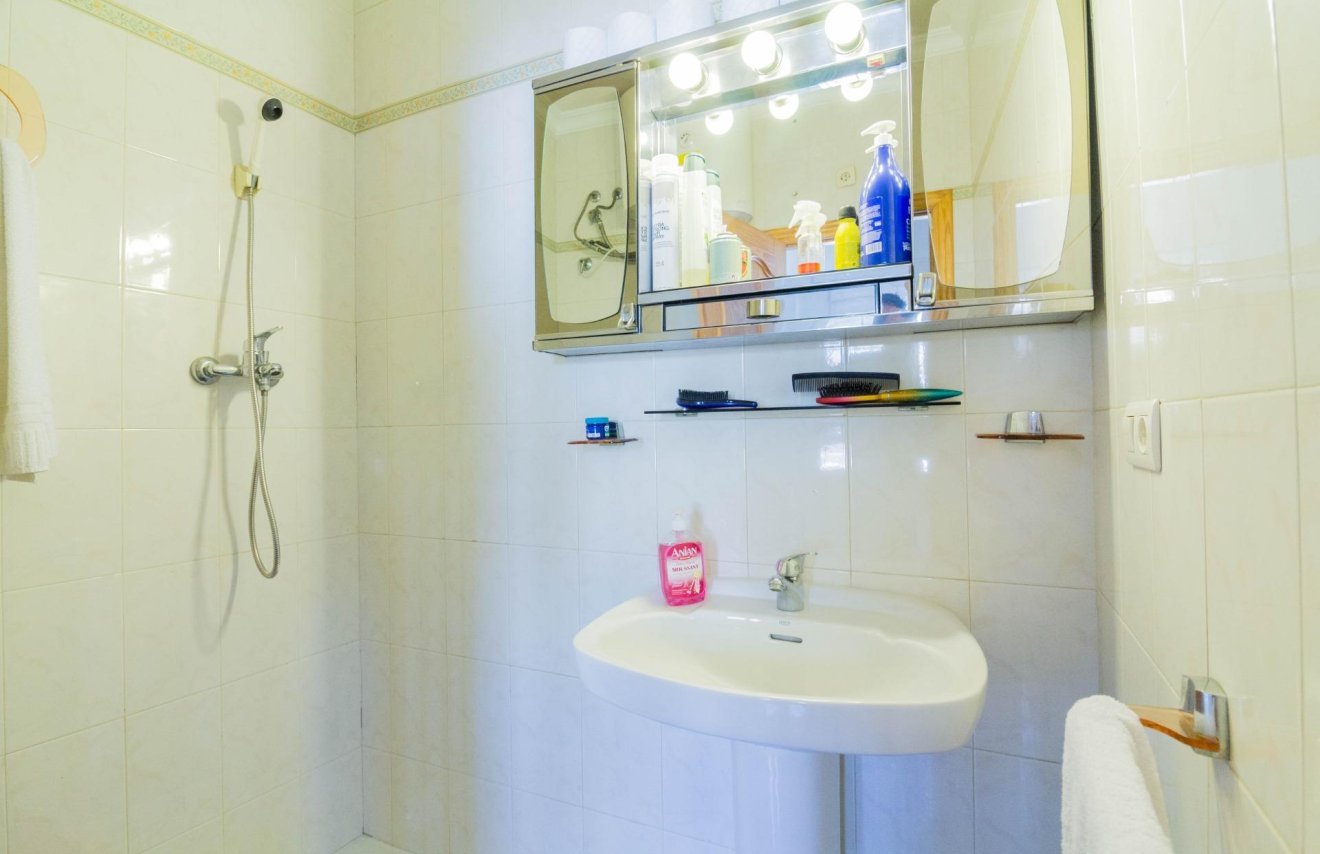 Reventa - Planta baja - Redován - Pascual martinez