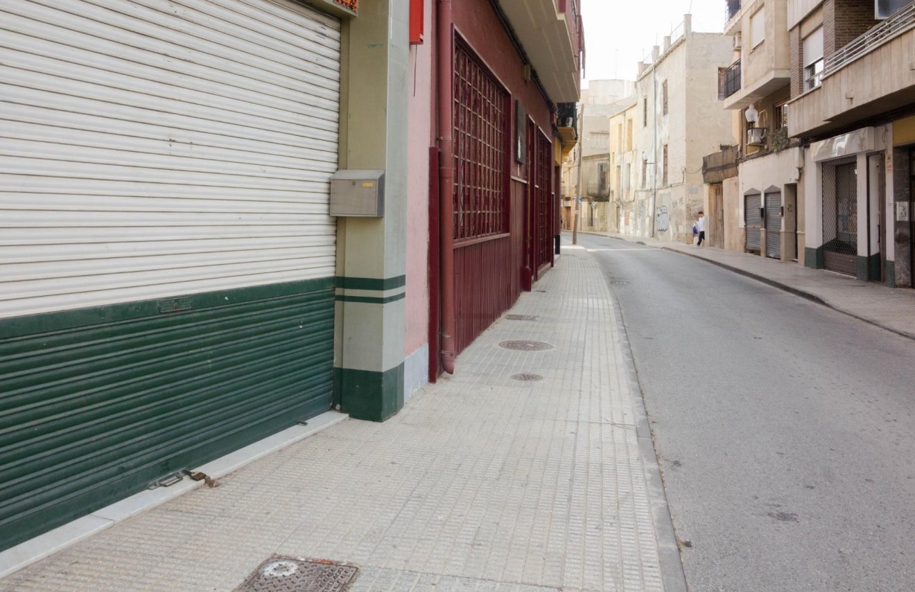 Resale - Local comercial - Orihuela - Zona Centro