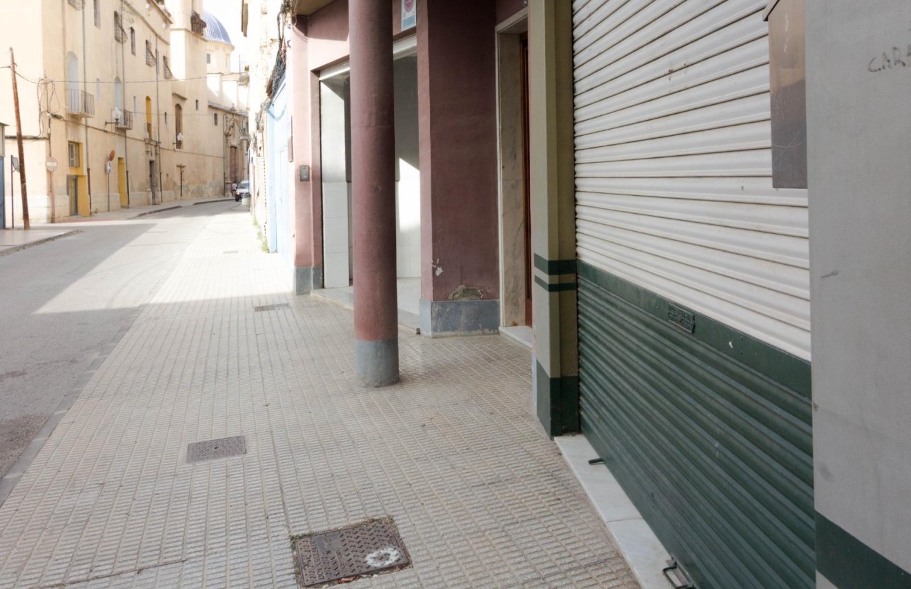Resale - Local comercial - Orihuela - Zona Centro