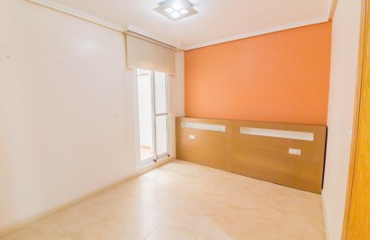 Reventa - Piso - Callosa de Segura - I.E.S. VEGA BAJA