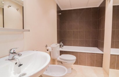 Reventa - Piso - Callosa de Segura - I.E.S. VEGA BAJA