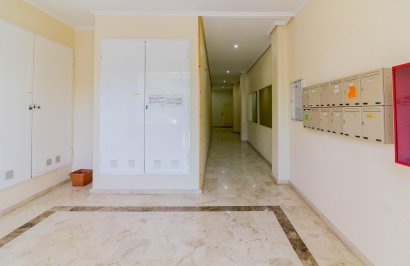 Reventa - Piso - Callosa de Segura - I.E.S. VEGA BAJA