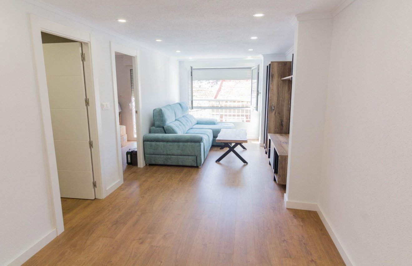 Resale - Piso - Orihuela - Zona Centro