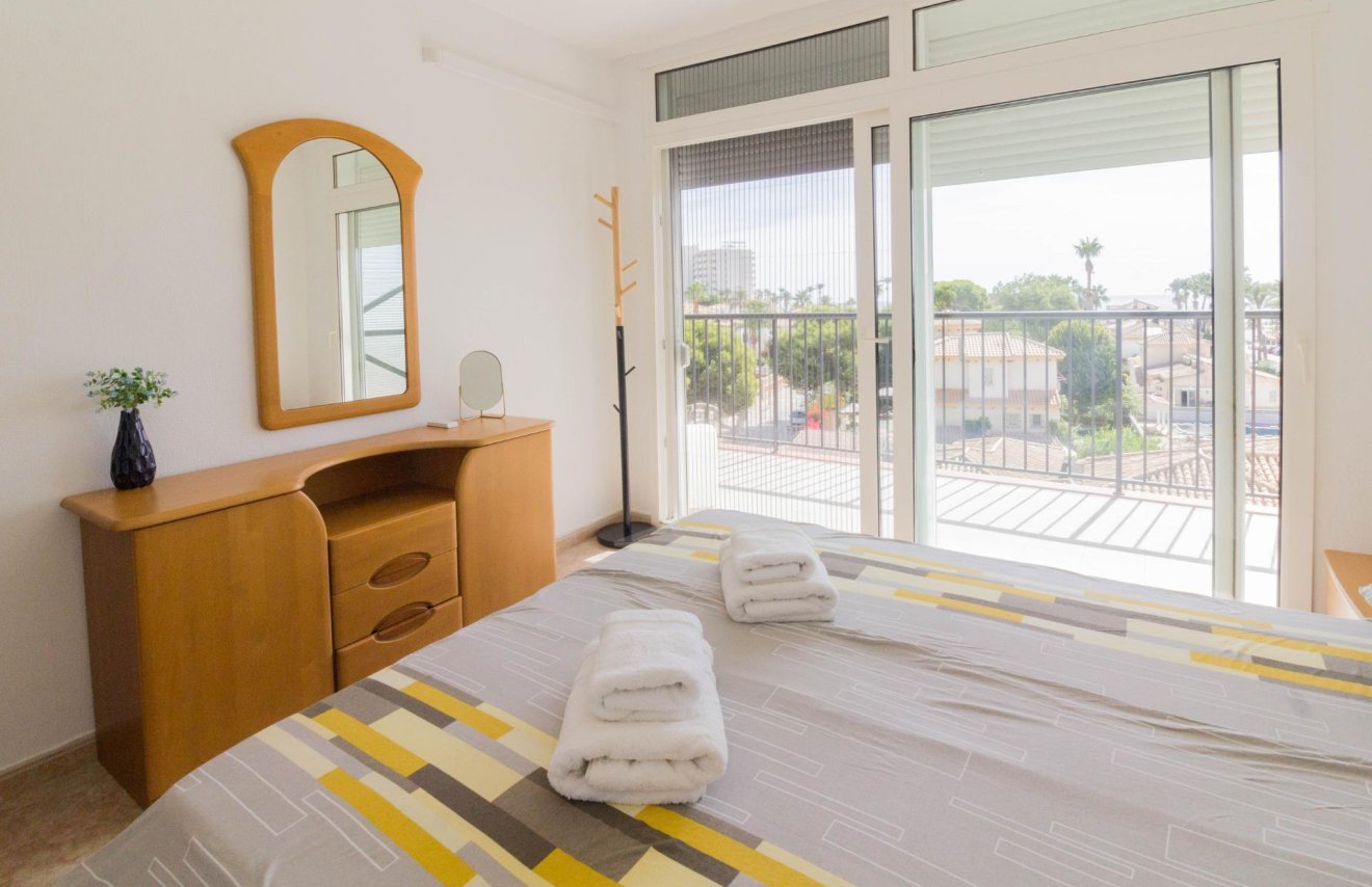 Reventa - Apartamento - Orihuela Costa - La Zenia