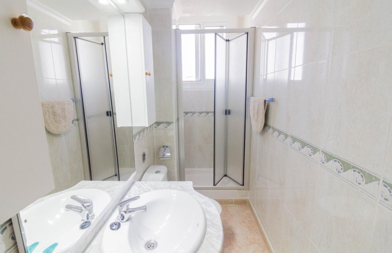 Reventa - Apartamento - Orihuela Costa - La Zenia