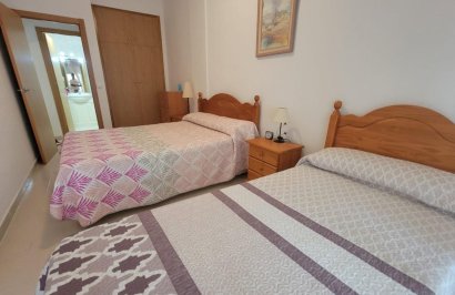 Reventa - Planta baja - Torrevieja - Aguas Nuevas