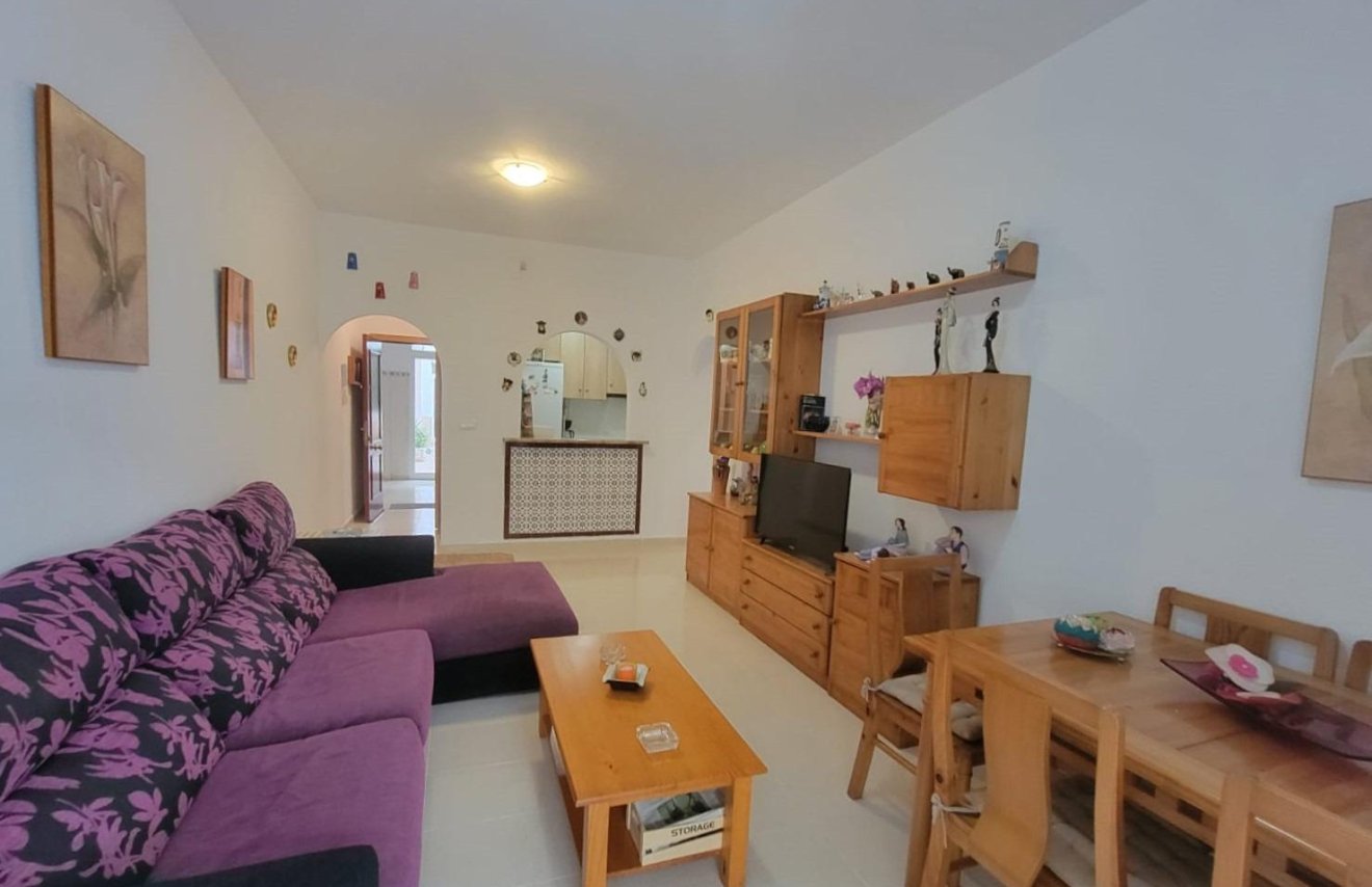 Reventa - Planta baja - Torrevieja - Aguas Nuevas