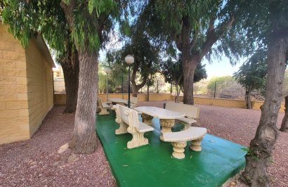 Reventa - Planta baja - Torrevieja - Aguas Nuevas