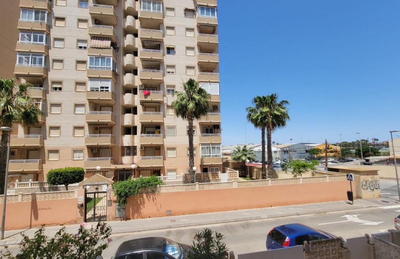 Reventa - Apartamento - Torrevieja - Nueva Torrevieja