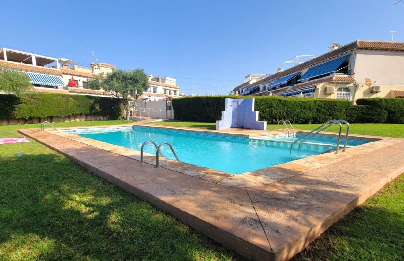 Reventa - Bungalow Planta Baja - Torrevieja - Los Frutales