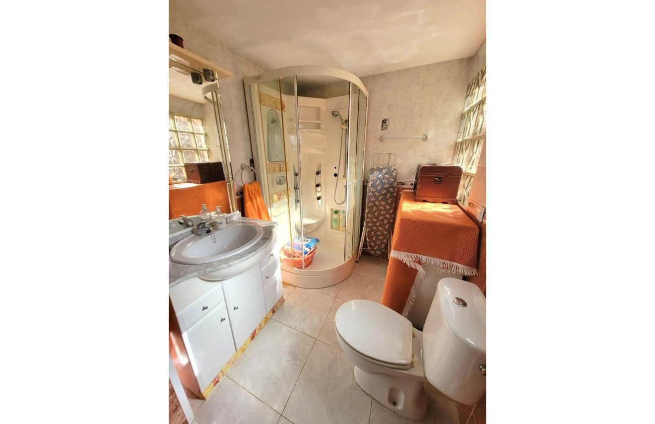 Reventa - Bungalow Planta Baja - Torrevieja - Los Frutales