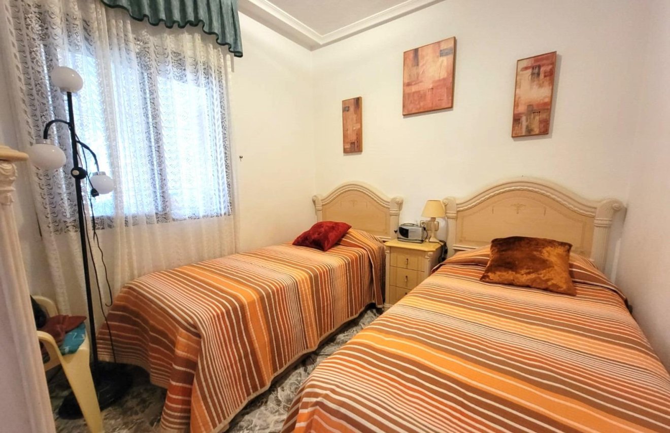 Reventa - Bungalow Planta Baja - Torrevieja - Los Frutales