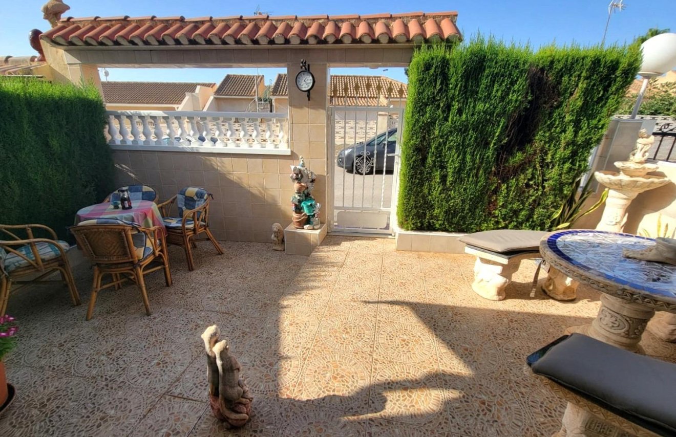 Reventa - Bungalow Planta Baja - Torrevieja - Los Frutales
