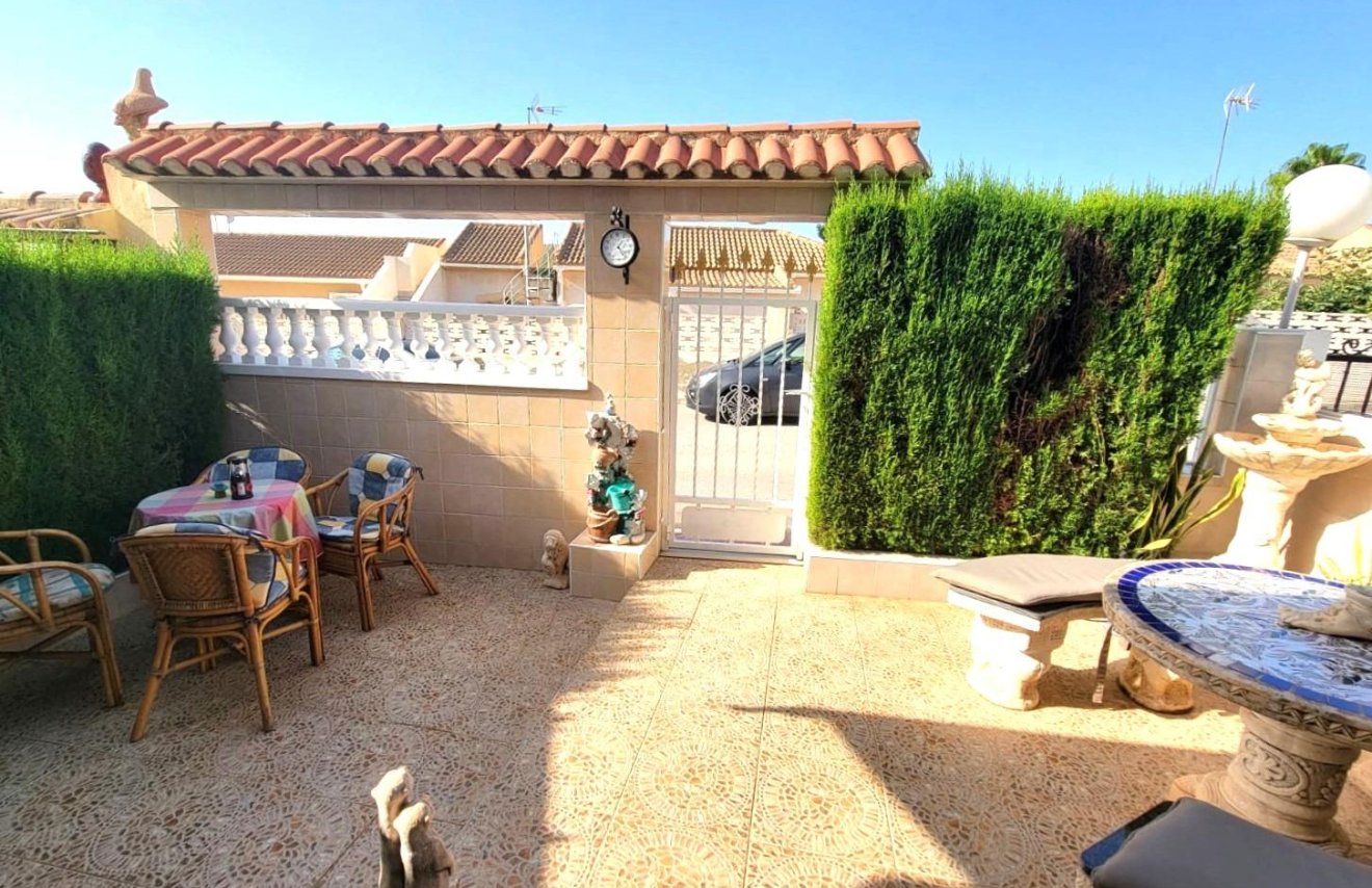 Reventa - Bungalow Planta Baja - Torrevieja - Los Frutales