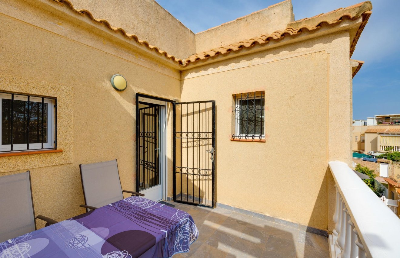 Reventa - Bungalow Planta Alta - Torrevieja - Aguas Nuevas