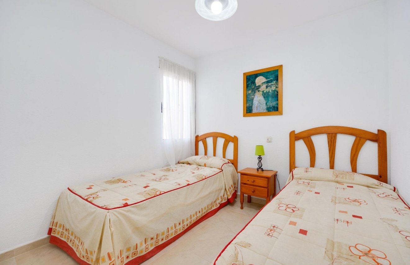 Reventa - Bungalow Planta Alta - Torrevieja - Aguas Nuevas