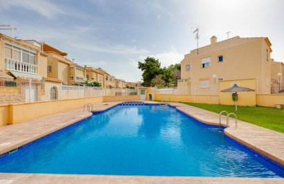 Reventa - Bungalow Planta Alta - Torrevieja - Aguas Nuevas