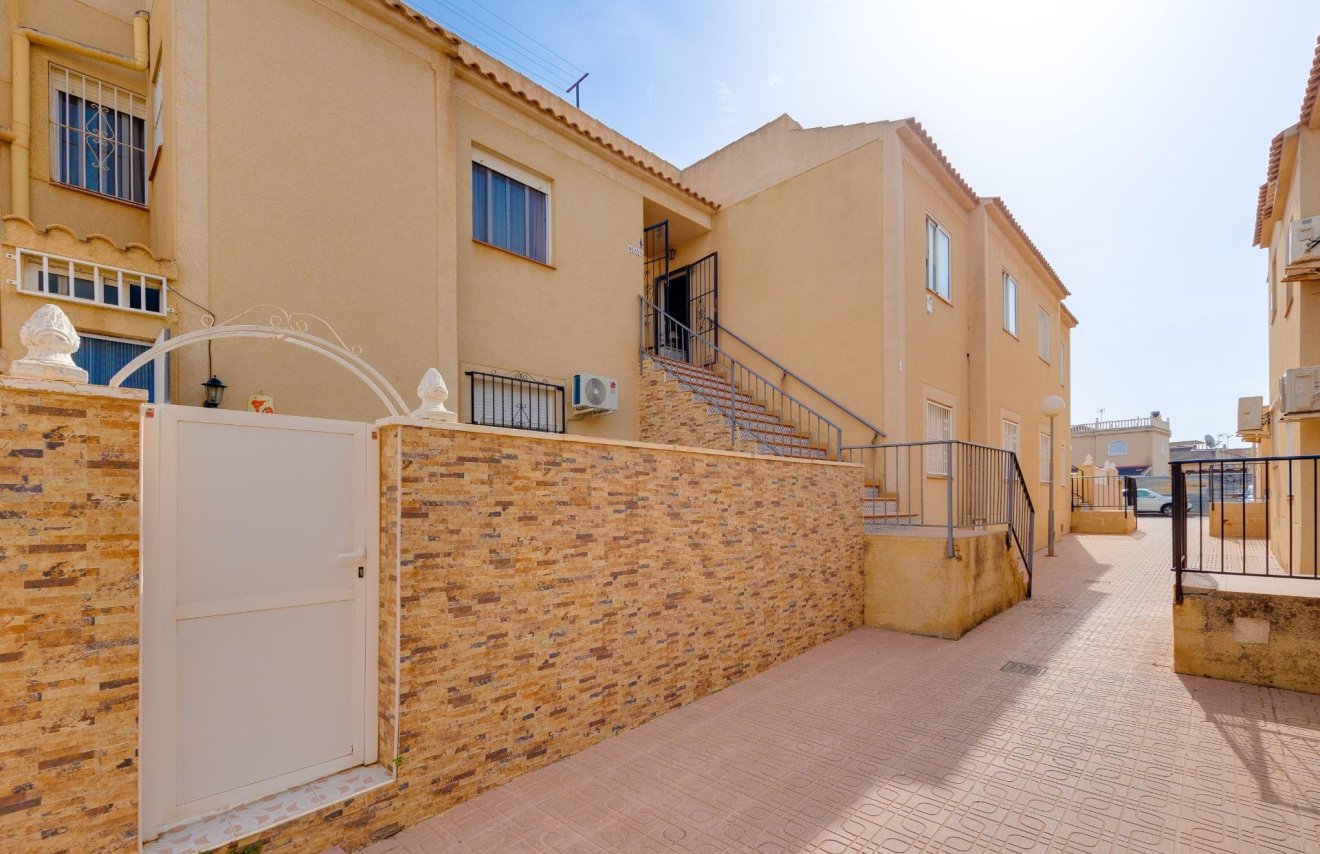 Reventa - Bungalow Planta Alta - Torrevieja - Aguas Nuevas