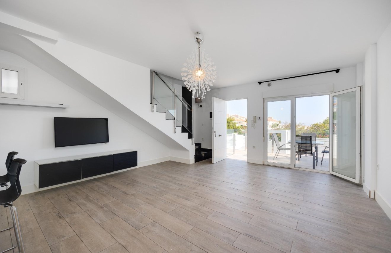 Reventa - Villa - Torrevieja - Aguas Nuevas