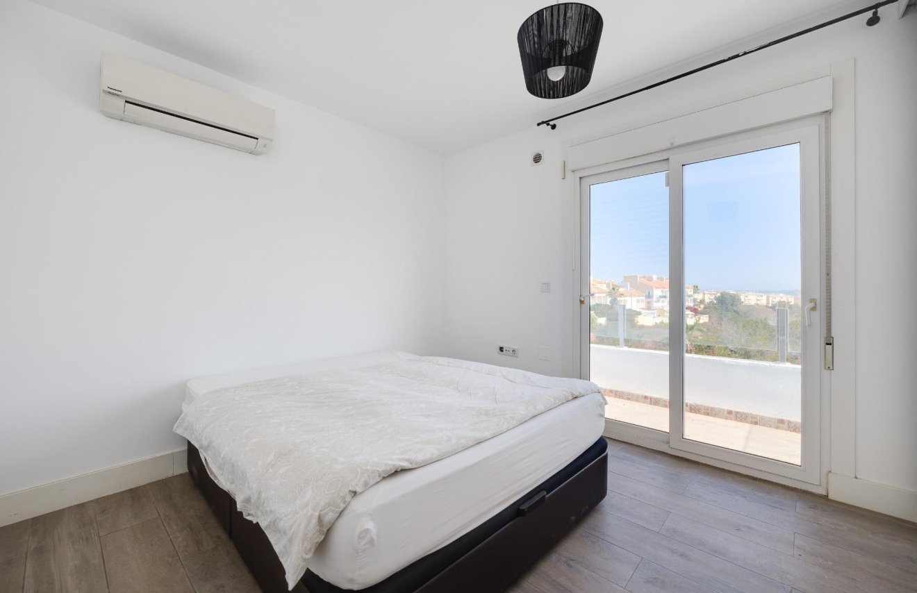 Reventa - Villa - Torrevieja - Aguas Nuevas