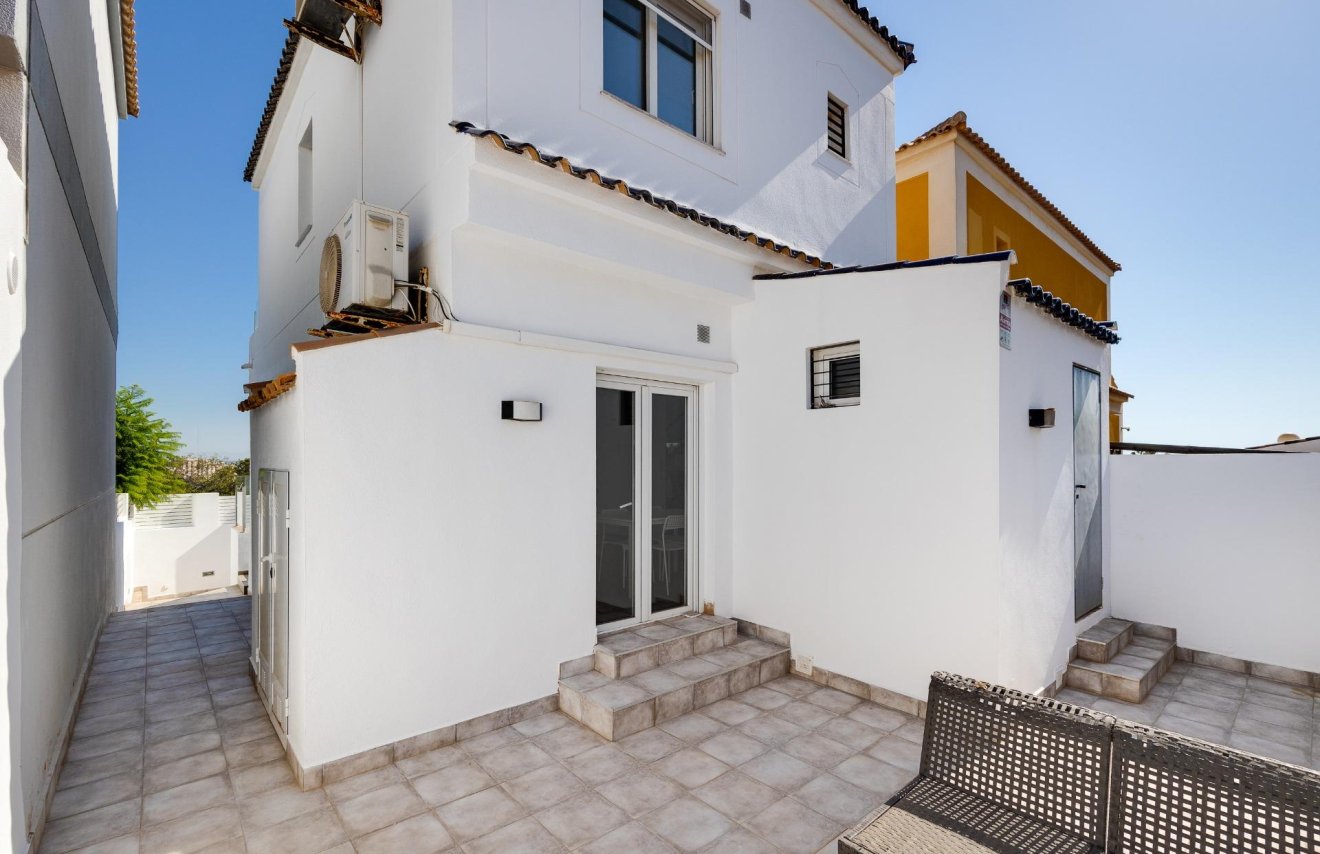 Reventa - Villa - Torrevieja - Aguas Nuevas