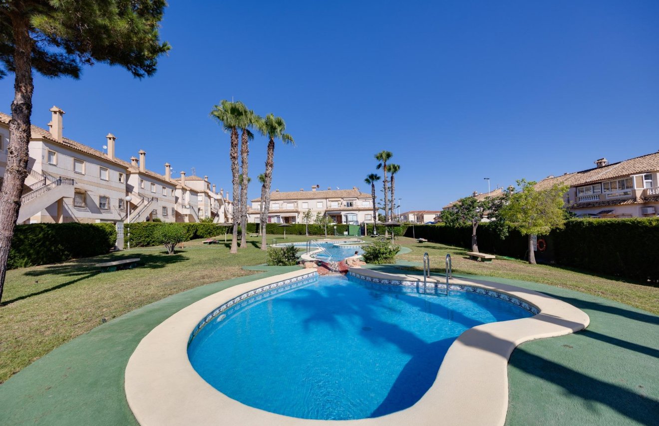 Reventa - Bungalow Planta Alta - Torrevieja - Aguas Nuevas