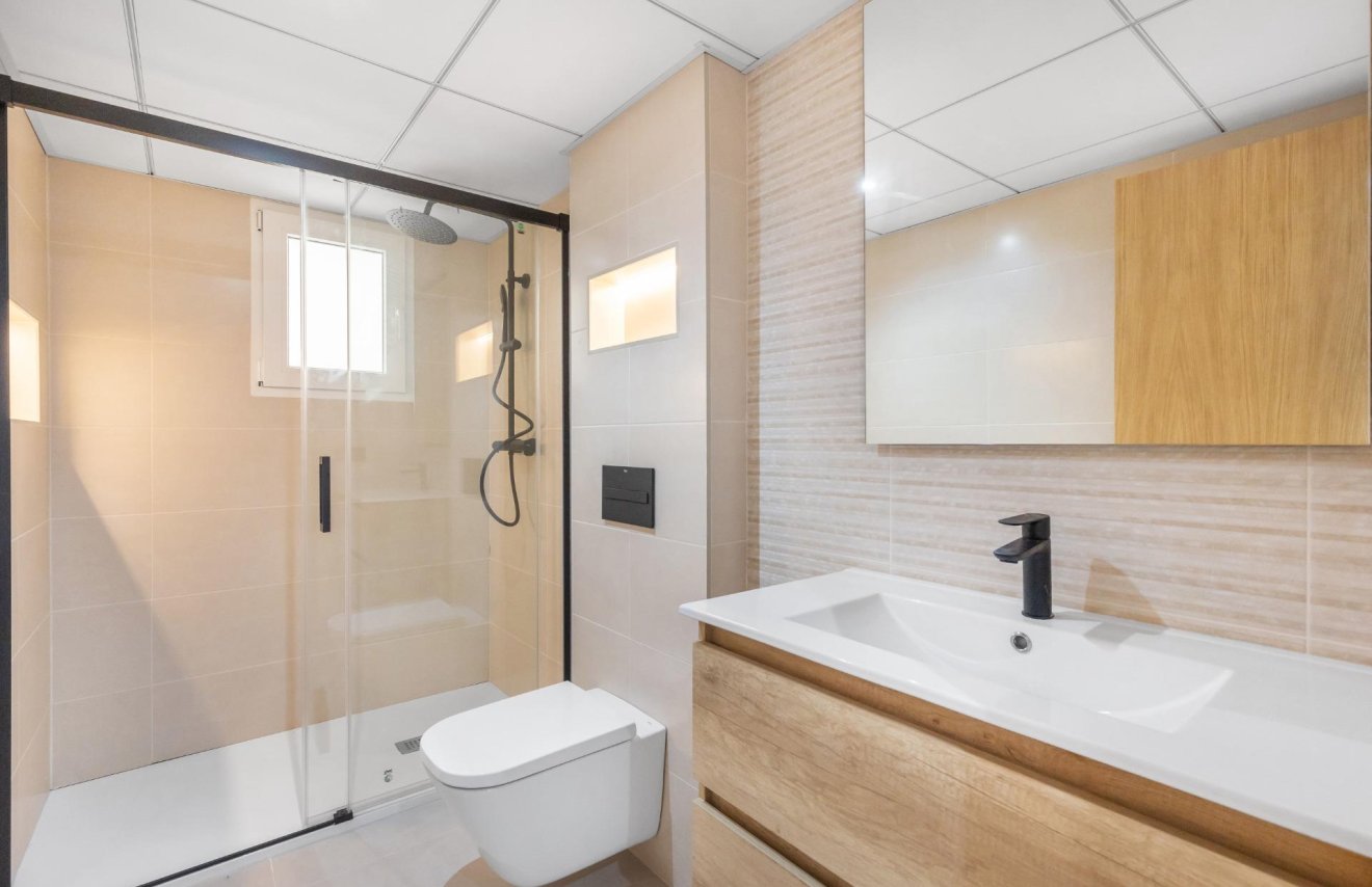 Reventa - Piso - Torrevieja - La Mata pueblo