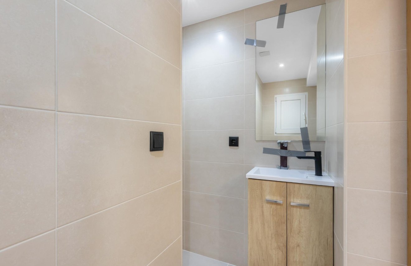 Reventa - Piso - Torrevieja - La Mata pueblo