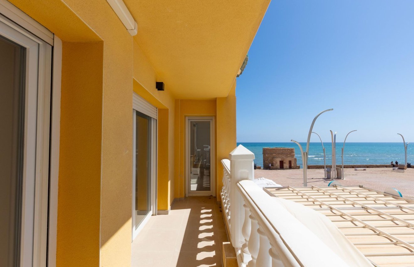 Reventa - Piso - Torrevieja - La Mata pueblo