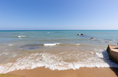 Reventa - Piso - Torrevieja - La Mata pueblo