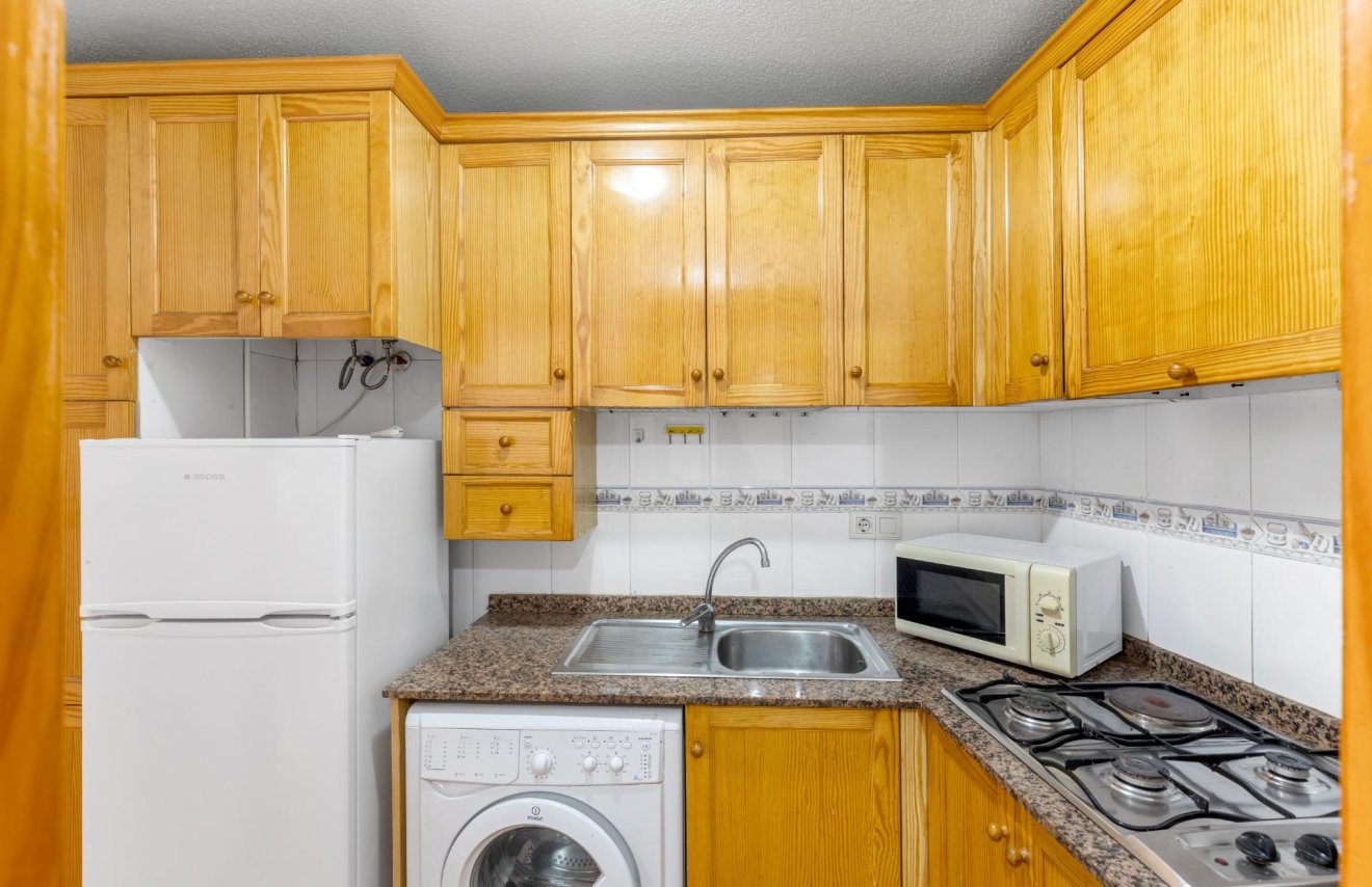 Reventa - Planta baja - Torrevieja - Estacion de autobuses