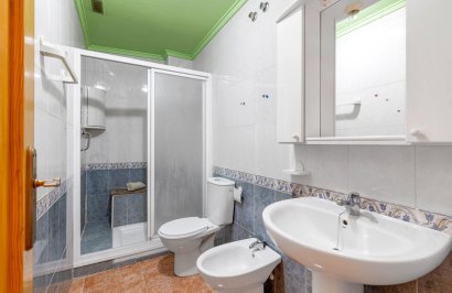 Reventa - Planta baja - Torrevieja - Estacion de autobuses