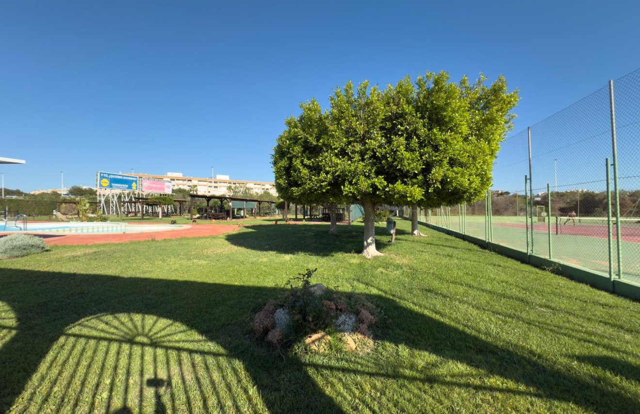 Reventa - Bungalow Planta Baja - Torrevieja - Parque de las Naciones