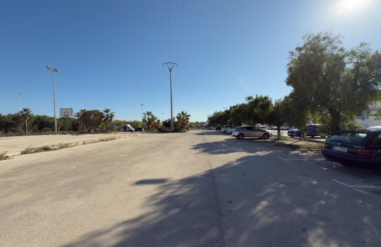 Reventa - Bungalow Planta Baja - Torrevieja - Parque de las Naciones