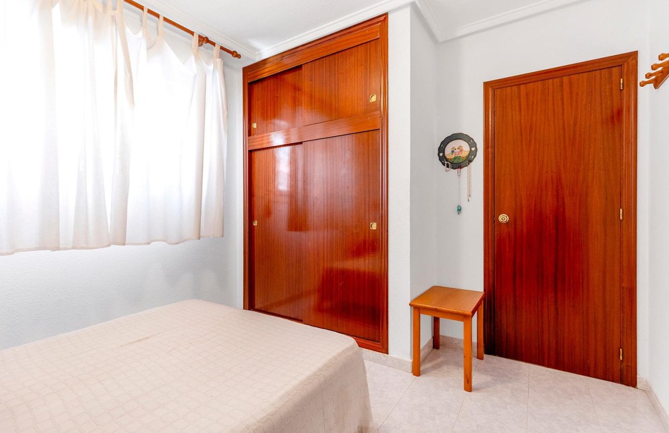 Reventa - Apartamento - Torrevieja - Estacion de autobuses