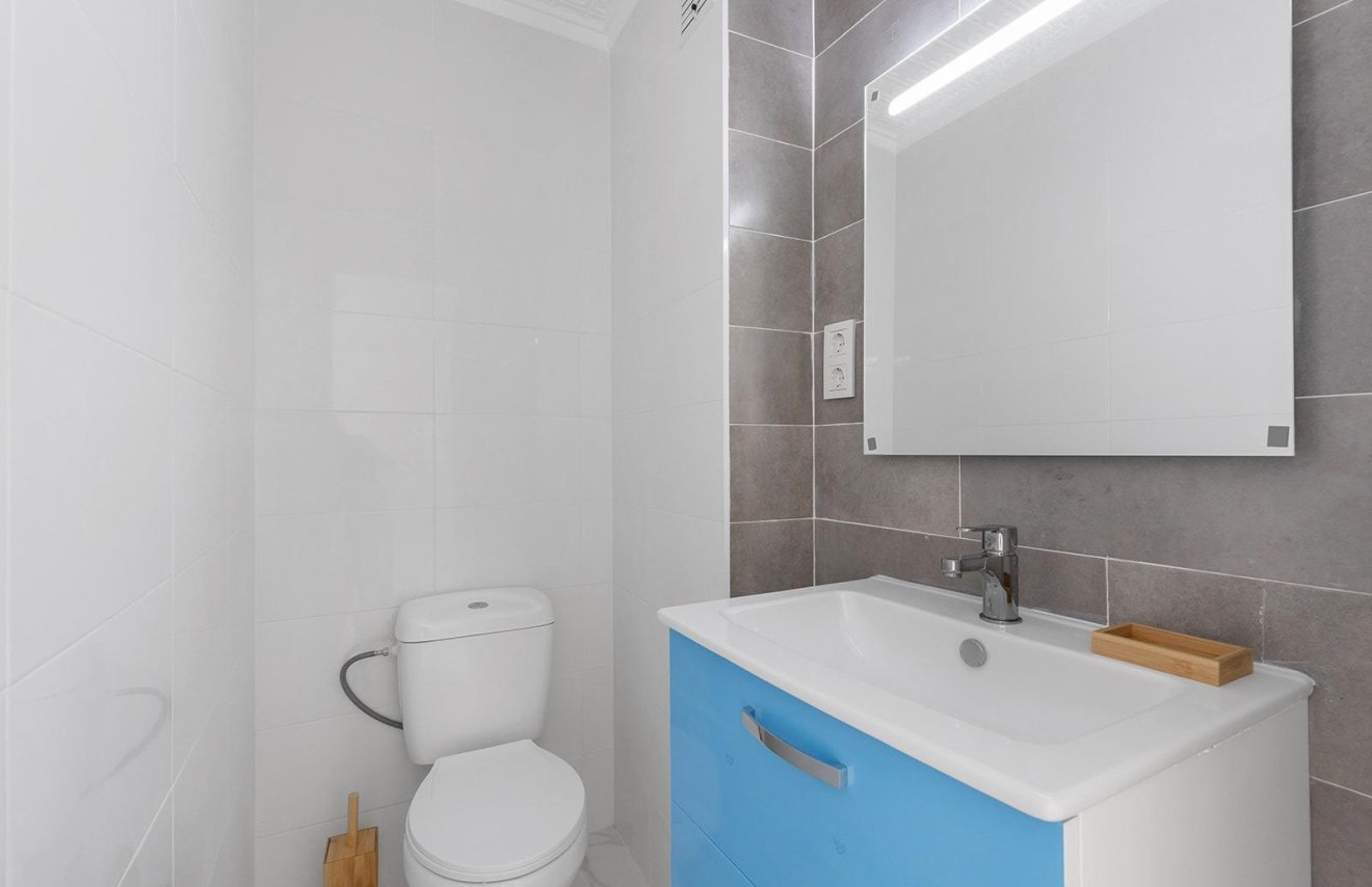 Reventa - Apartamento - Torrevieja - Acequion