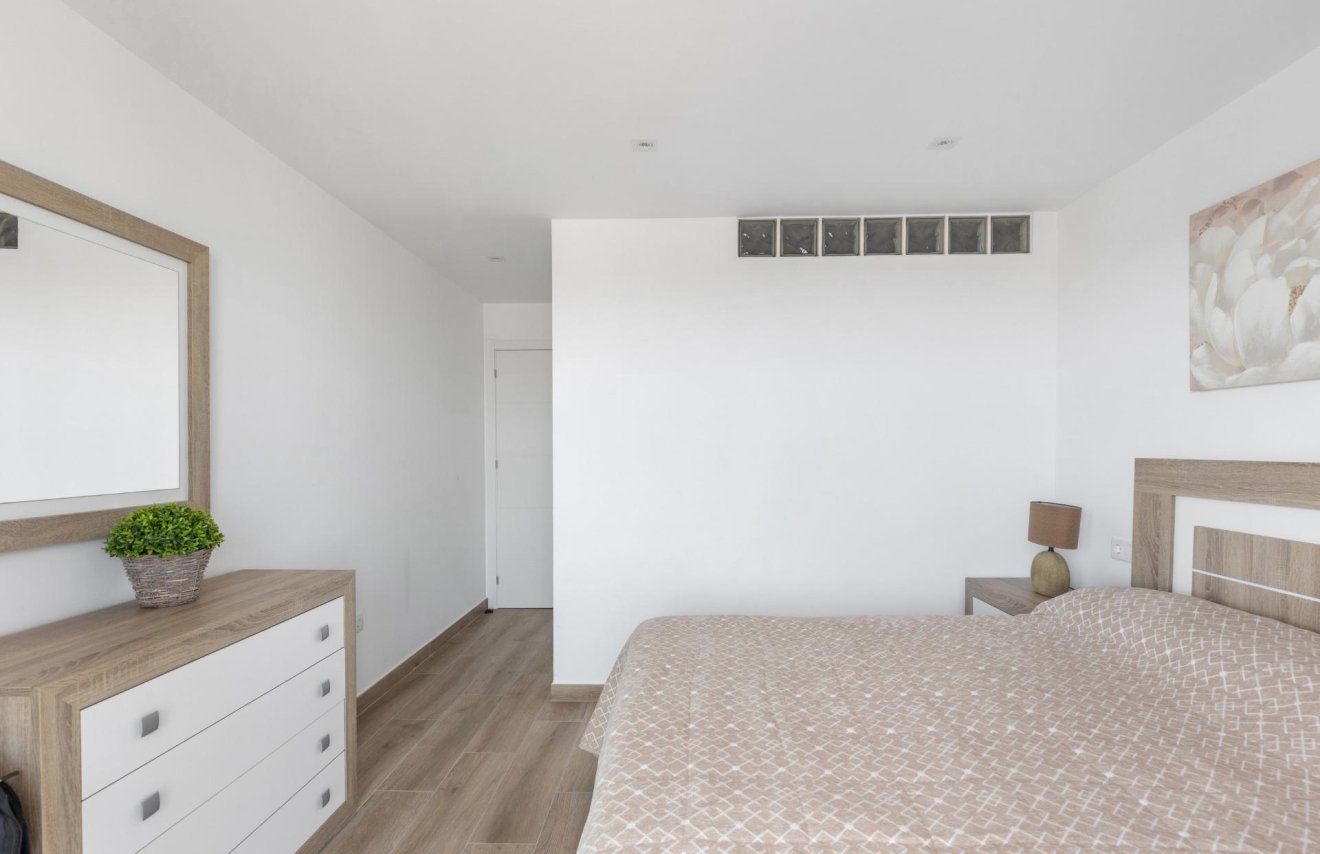 Reventa - Apartamento - Torrevieja - Acequion