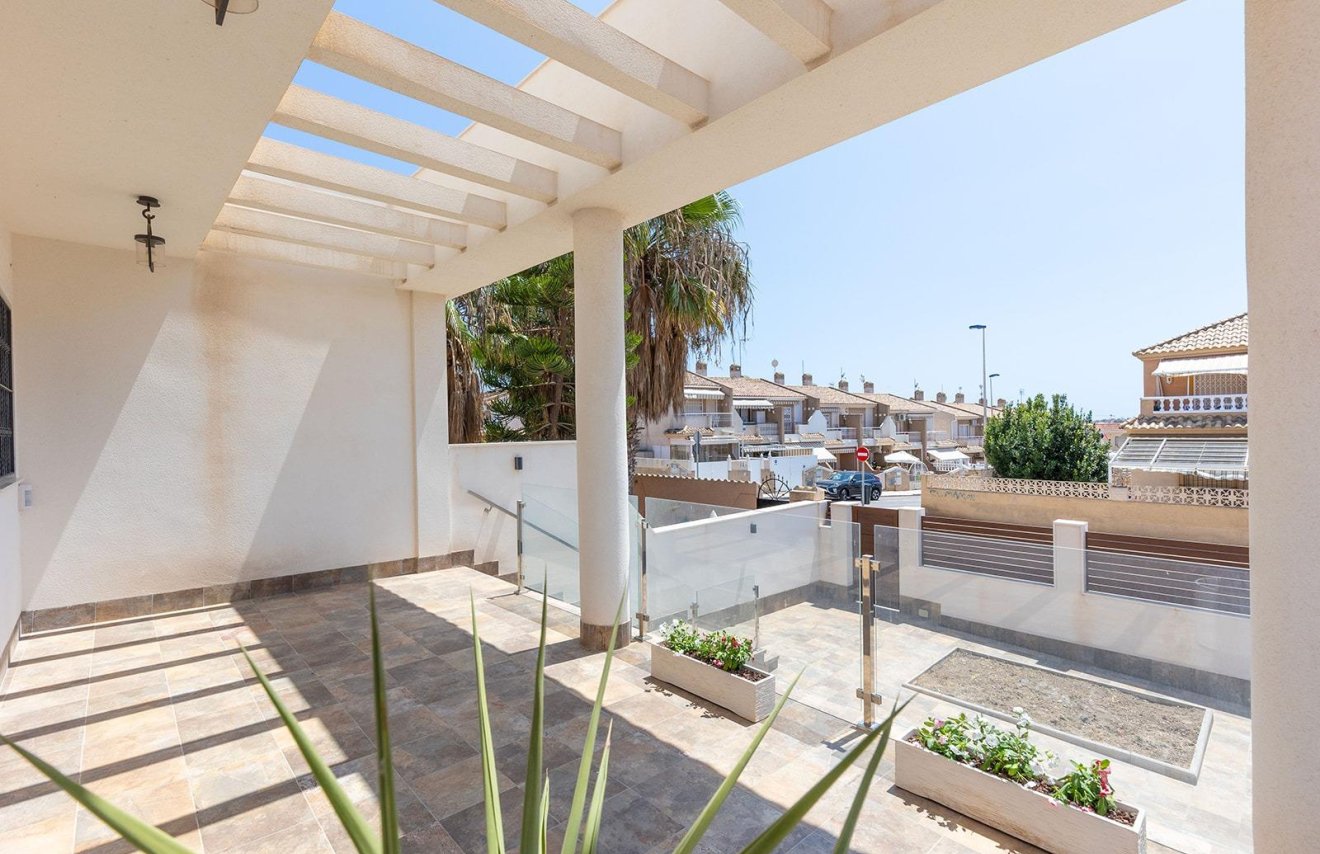 Reventa - Villa - Torrevieja - Aguas Nuevas