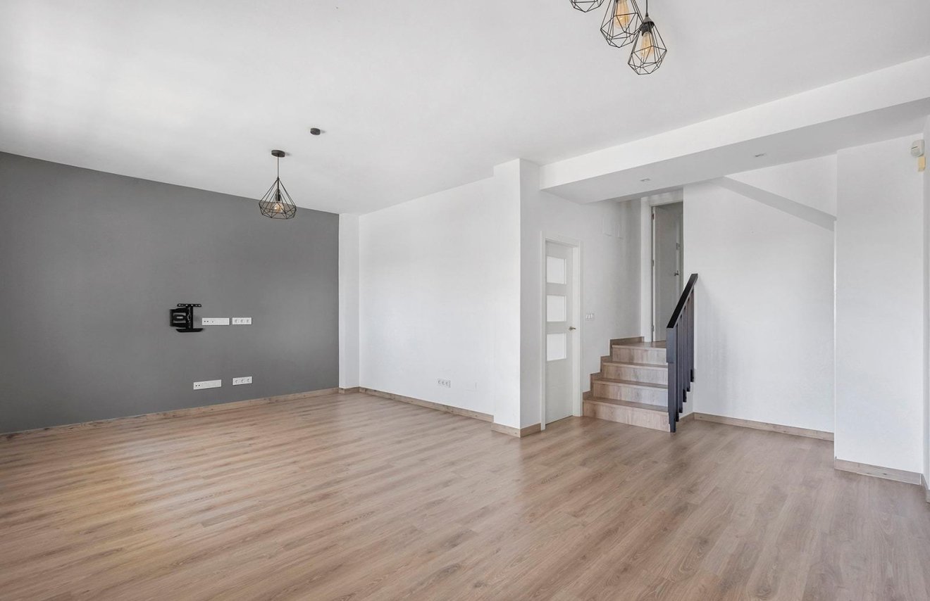 Reventa - Villa - Torrevieja - Aguas Nuevas