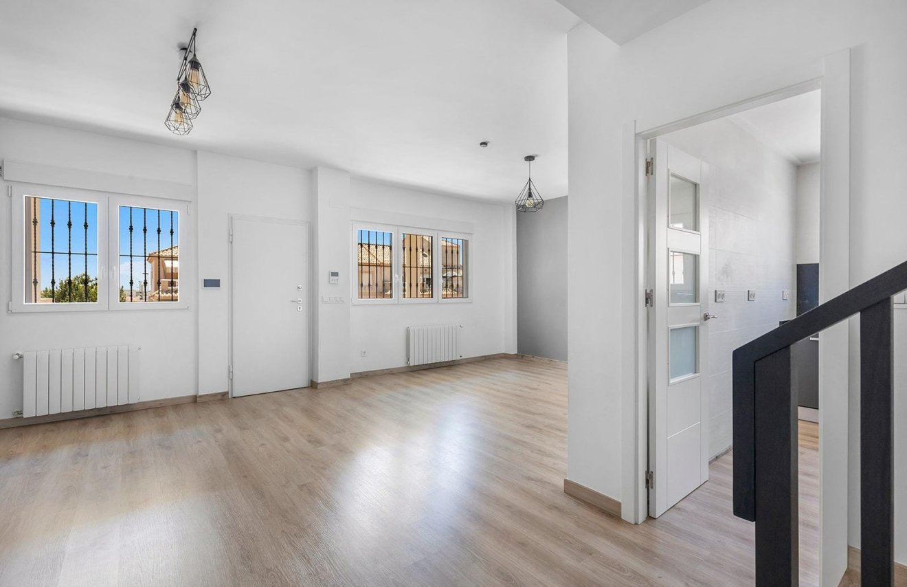 Reventa - Villa - Torrevieja - Aguas Nuevas