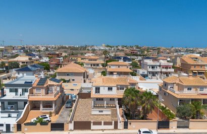 Reventa - Villa - Torrevieja - Aguas Nuevas
