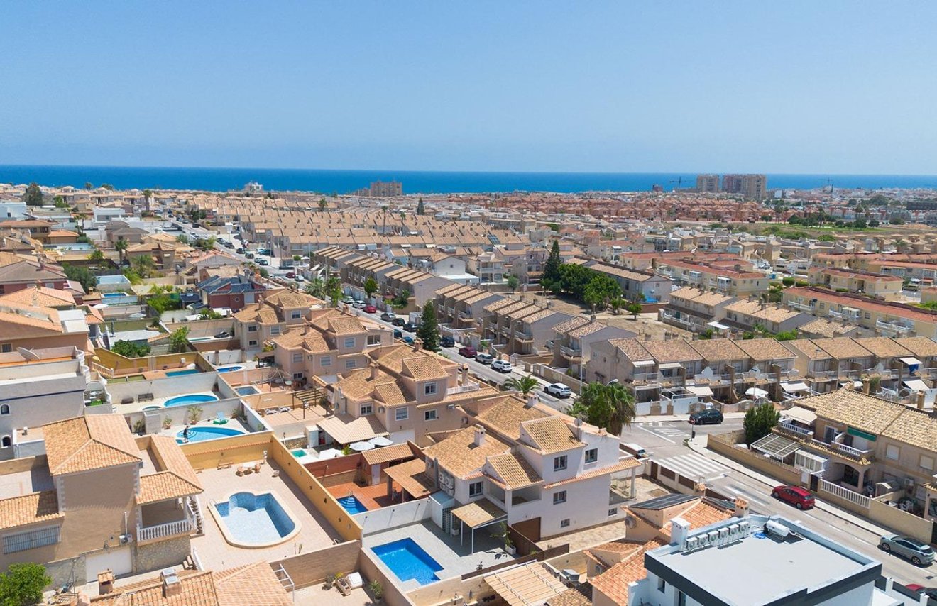 Reventa - Villa - Torrevieja - Aguas Nuevas