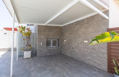 Reventa - Villa - Torrevieja - Aguas Nuevas
