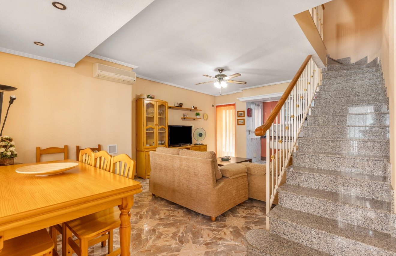 Reventa - Casa Tipo Dúplex - Los Alcázares - Centro