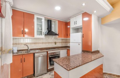 Reventa - Casa Tipo Dúplex - Los Alcázares - Centro