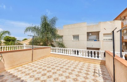 Reventa - Casa Tipo Dúplex - Los Alcázares - Centro