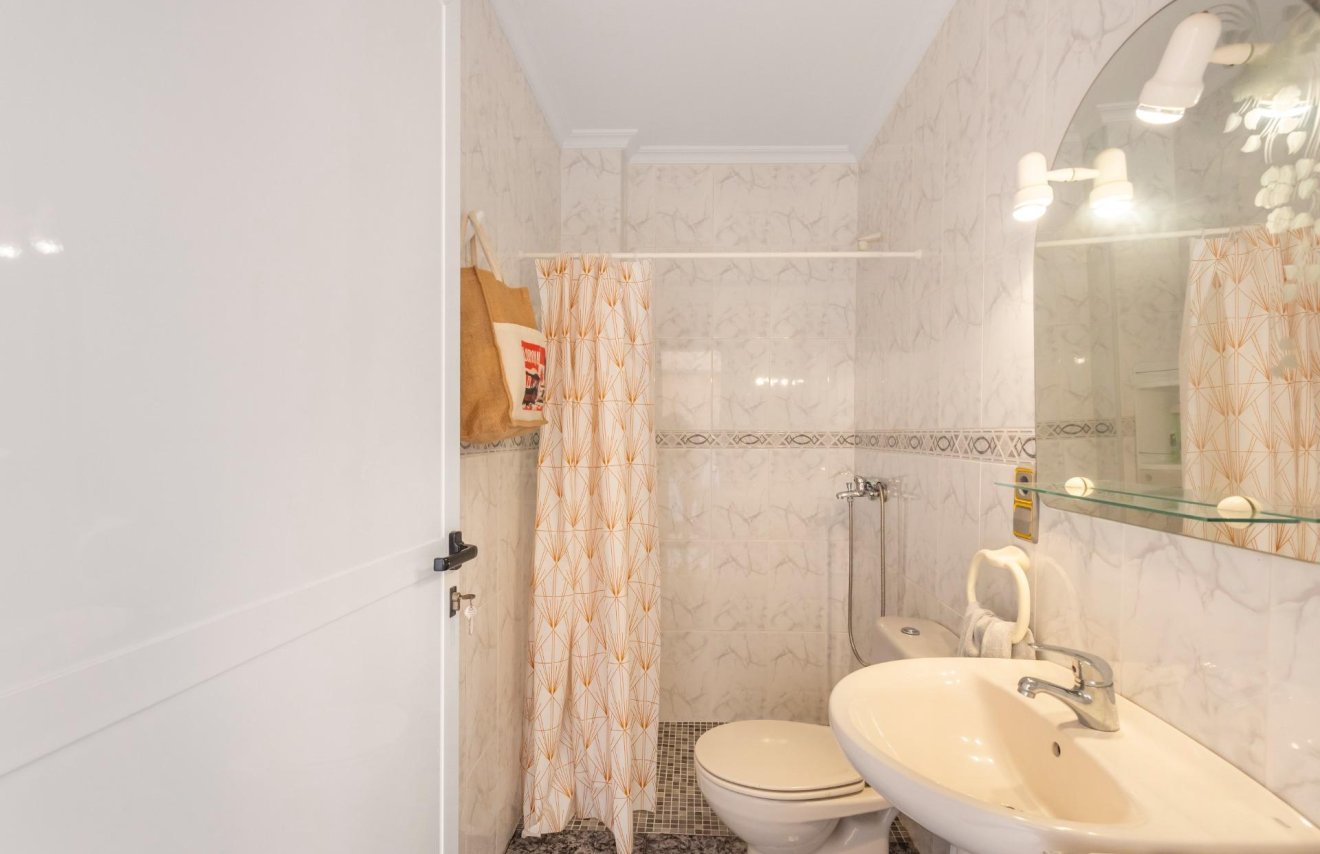 Reventa - Casa Tipo Dúplex - Los Alcázares - Centro