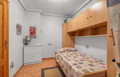 Reventa - Apartamento - Torrevieja - Estacion de autobuses