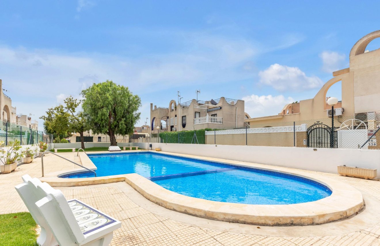 Reventa - Adosado - Torrevieja - Carrefour