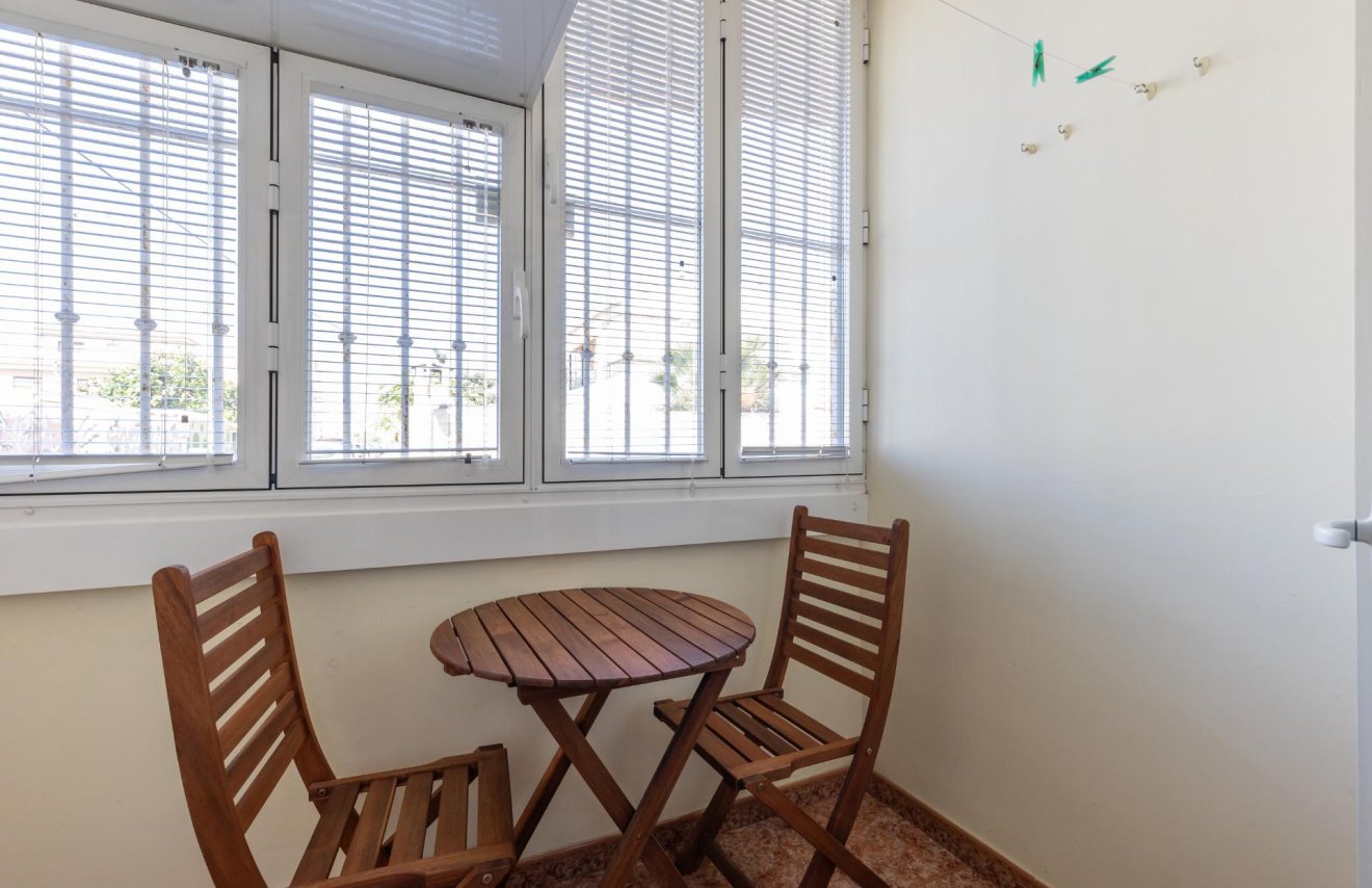 Resale - Piso - Torrevieja - Playa de los Locos